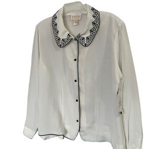 Jordan Women sz 16 long sleeves blouse NWT